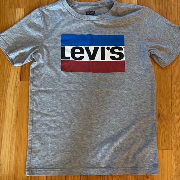 Levi’s T - Boys - Picture 3 of 3